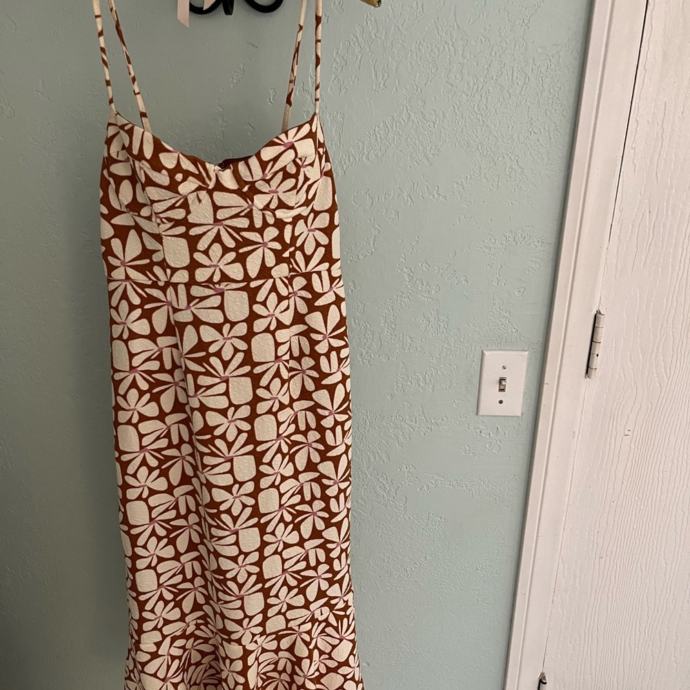 Hutch Anthropologie Floral print form fitting Midi Dress brown and cream - Picture 13 of 14